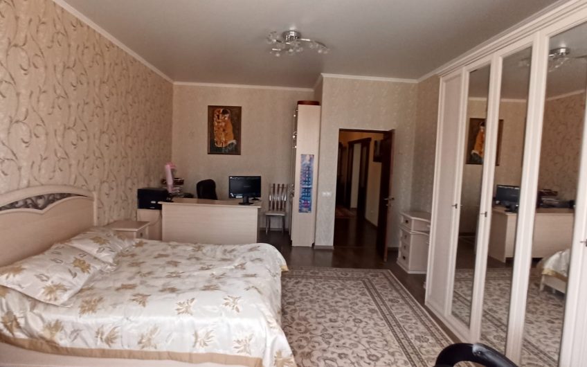 Просторная квартира 155 кв.м в центре Таганрога