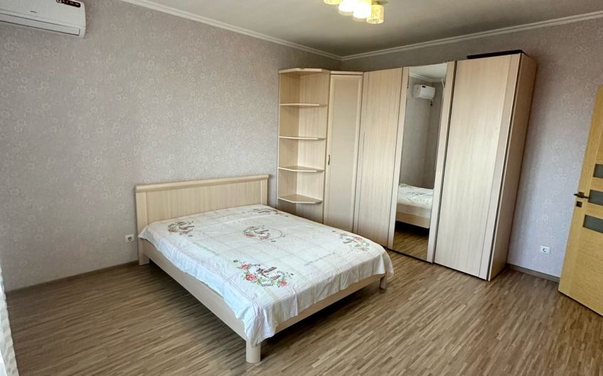 Крупногабаритная 2 комн.кв. — Русское поле