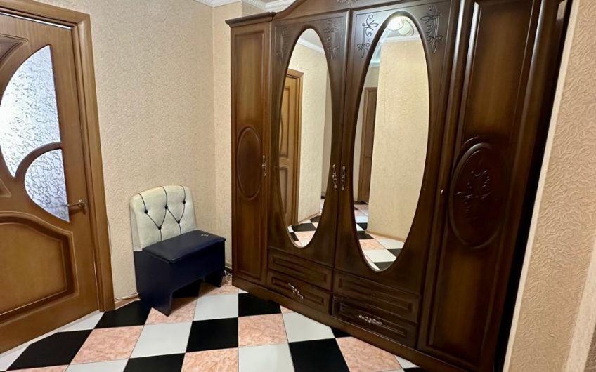 Продается  1 к.кв. — Русское поле.