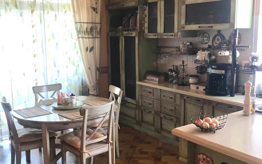 Продается просторный дом, СЖМ