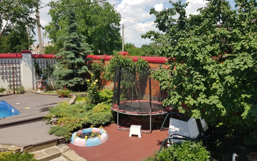 Продается просторный дом, СЖМ
