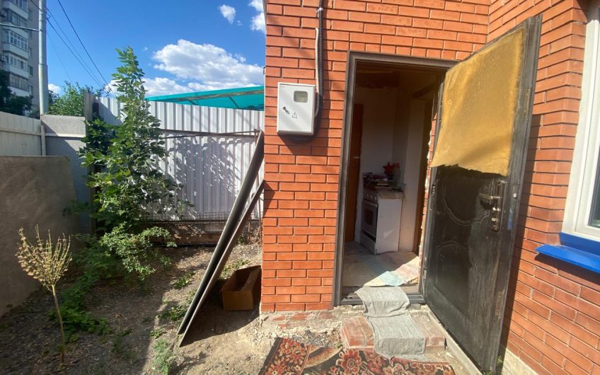 1/2 дома, р-н Нового вокзала